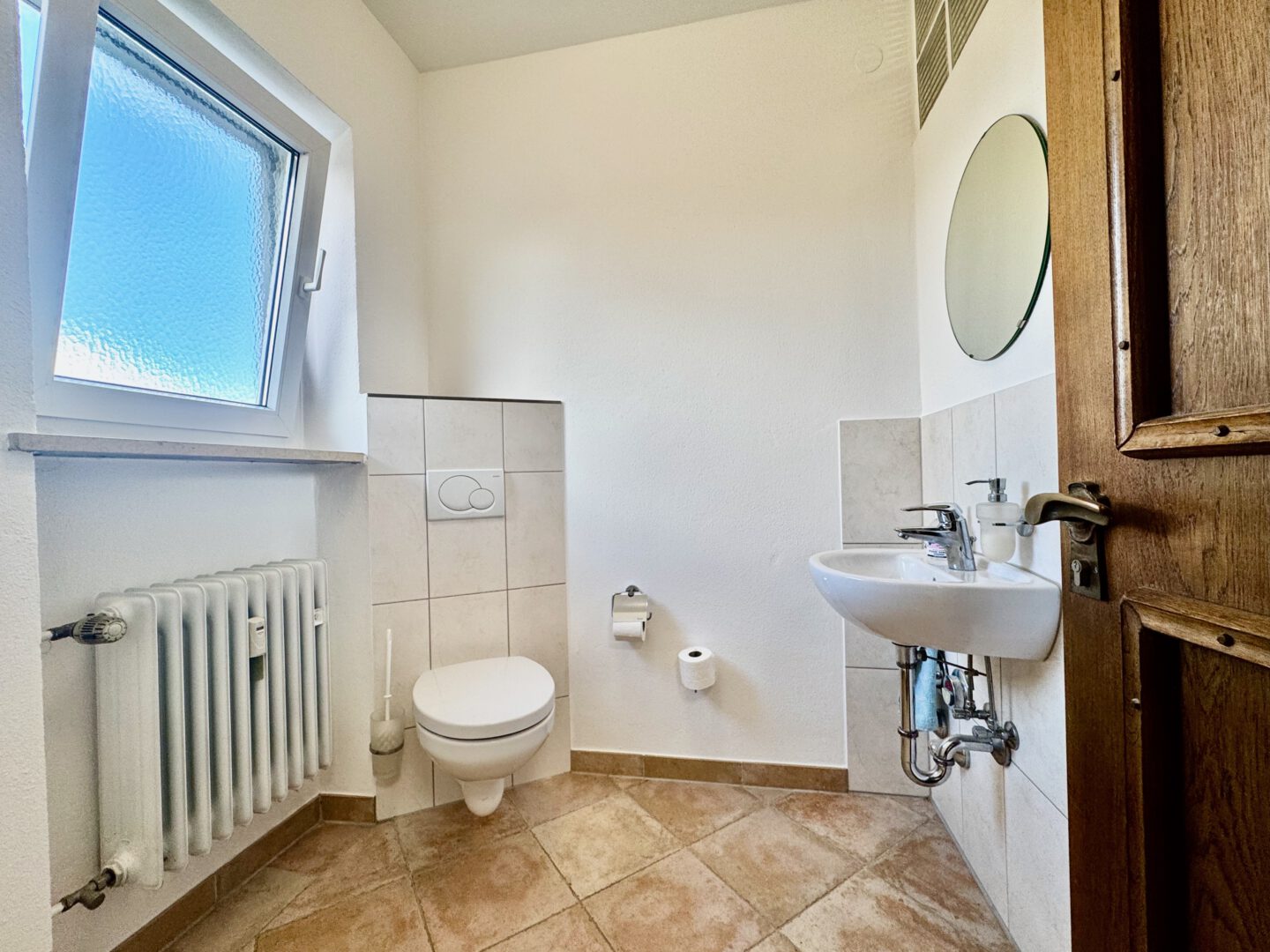 separate Toilette