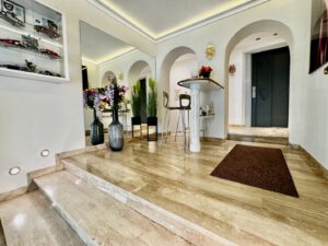 Foyer im Untergeschoss