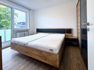 Schlafzimmer Richtung Osten