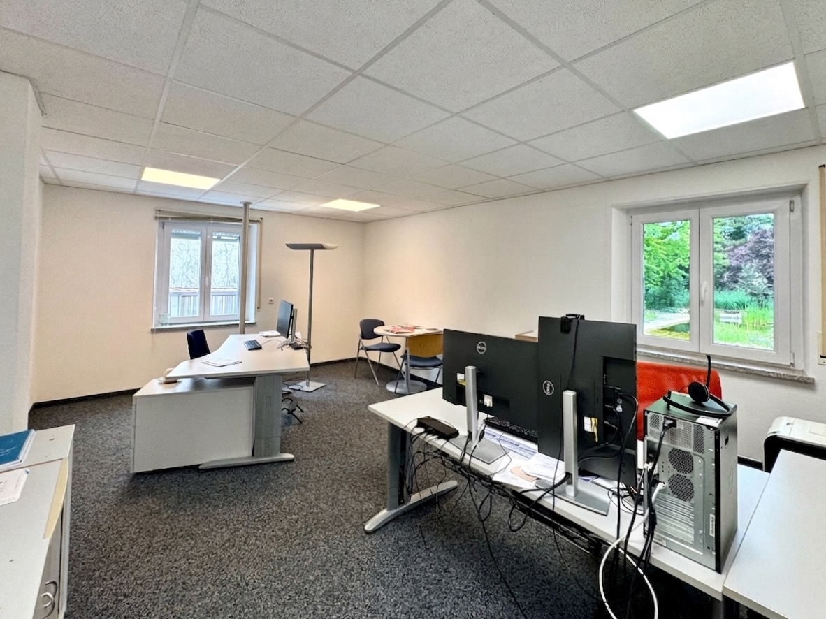 Büro Süd-West-Seite